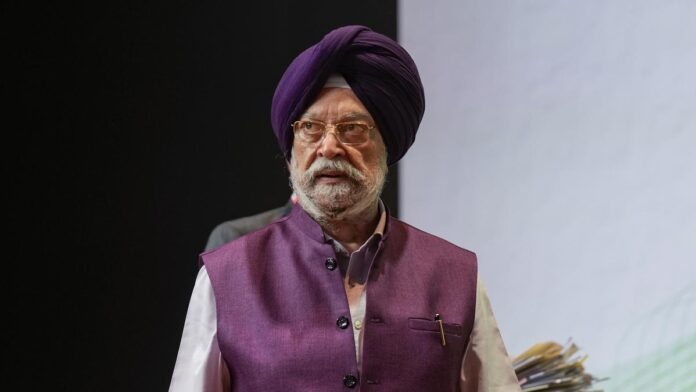रूस से तेल आयात पर प्रतिबंध के बावजूद भारत अपनी तेल आपूर्ति सुरक्षित कर सकता है, कहते हैं पेट्रोलियम मंत्री पुरी