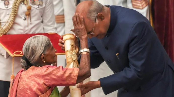 Saalumarada Thimmakka Dies